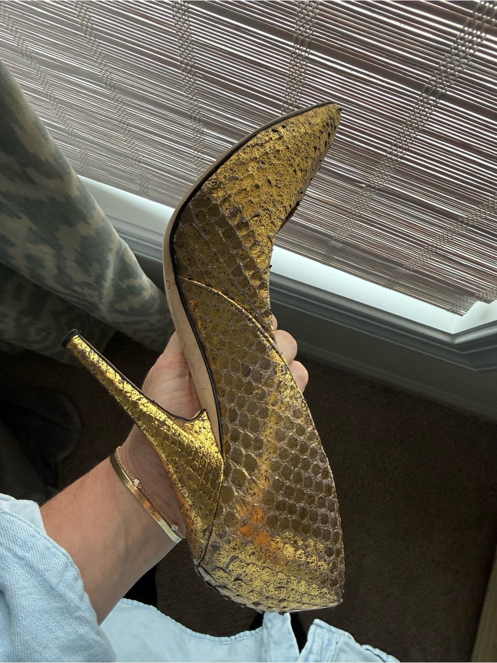 Jimmy Choo Gold Textured Pointed-Toe Pumps - Picture 6 of 11